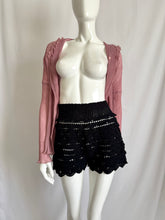 Load image into Gallery viewer, Vintage Knit Scalloped Black Shorts