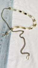 Load image into Gallery viewer, Vintage Clear Chain Link Belt
