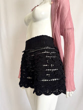 Load image into Gallery viewer, Vintage Knit Scalloped Black Shorts
