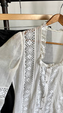 Load image into Gallery viewer, Vintage 70s Lace Peasant Top
