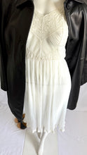 Load image into Gallery viewer, Vintage Pleated Lace Trim Slip
